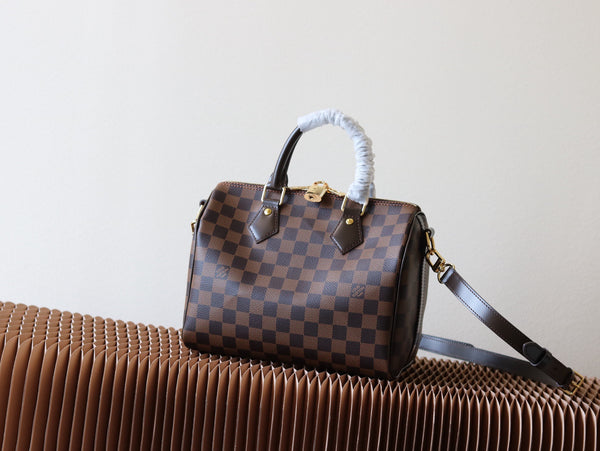 Pre-Owned Louis Vuitton Damier Ebene Speedy 25 Bag – Restored by Empyrean