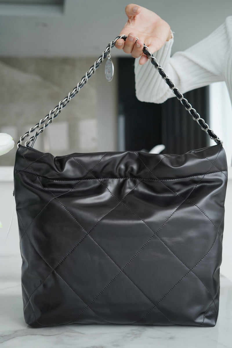 Pre-Owned Chanel 22 Bags – Restored by Empyrean