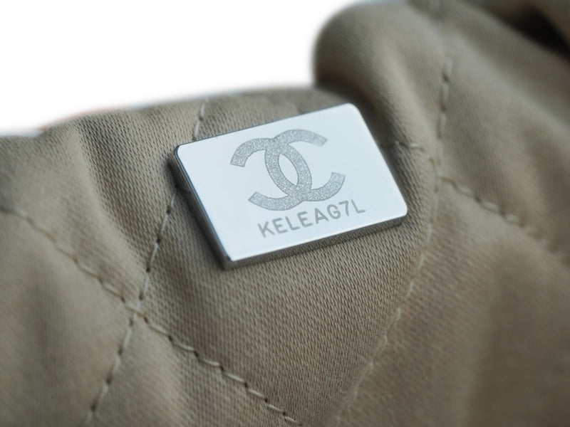 Pre-Owned Chanel 22 Bags – Restored by Empyrean