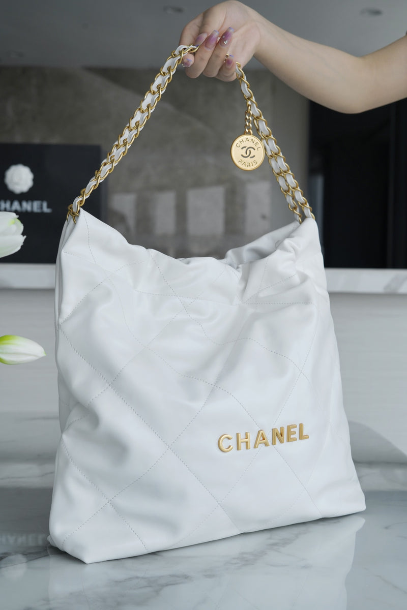 Pre-Owned Chanel 22 Bags – Restored by Empyrean