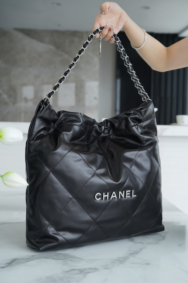 Pre-Owned Chanel 22 Bags – Restored by Empyrean