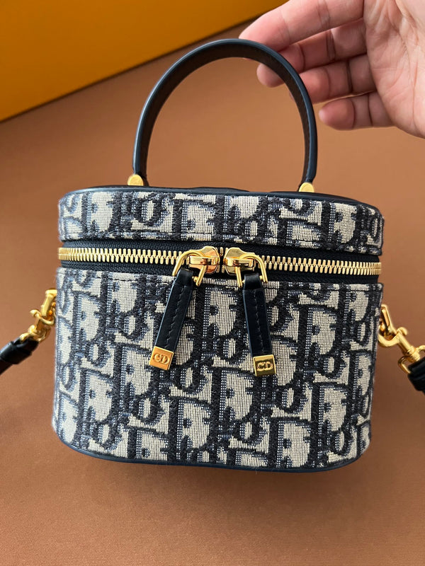 Pre-Owned Christian Dior CD Signature Vanity Bag – Restored by Empyrean